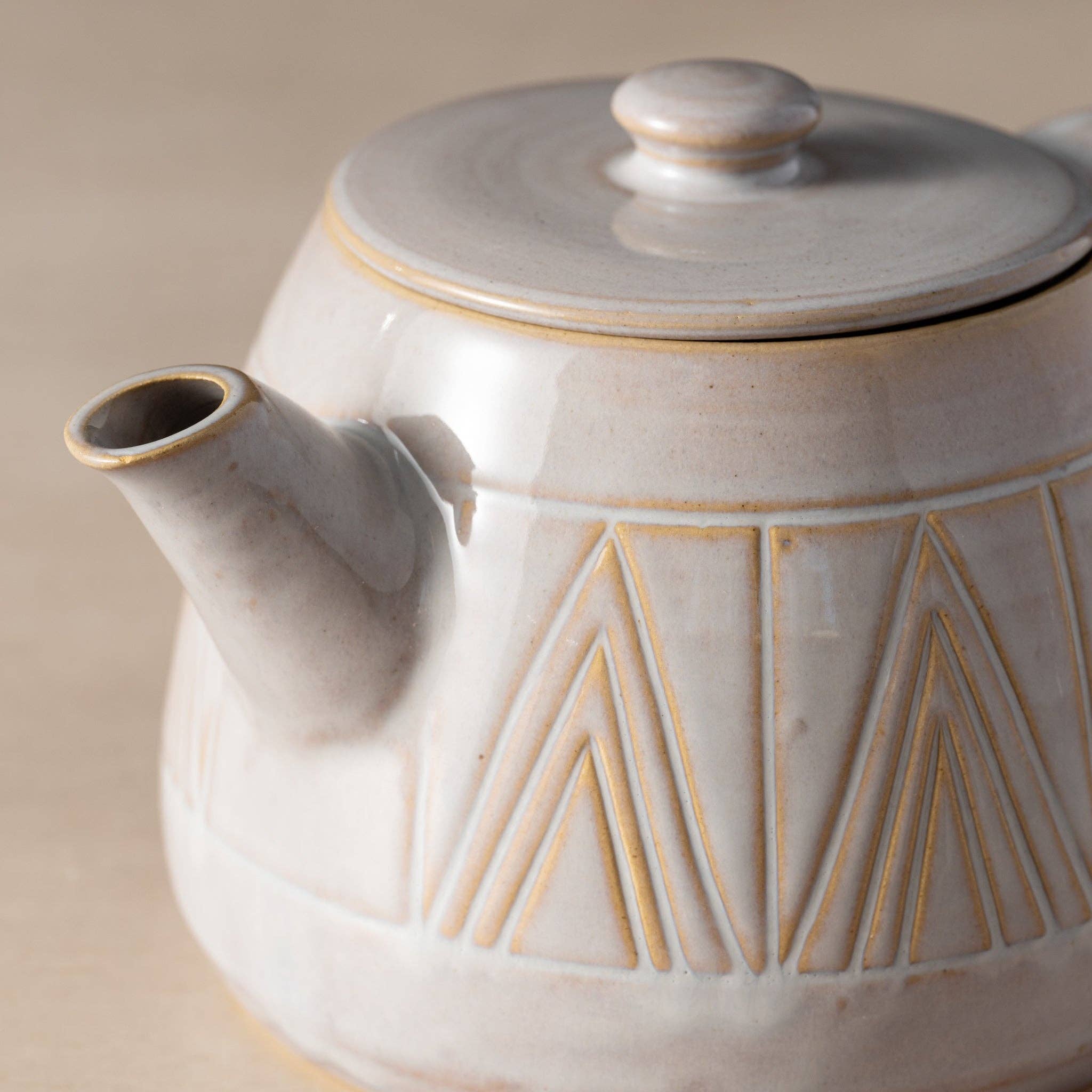 Mountain Peaks Ceramic Tea Pot