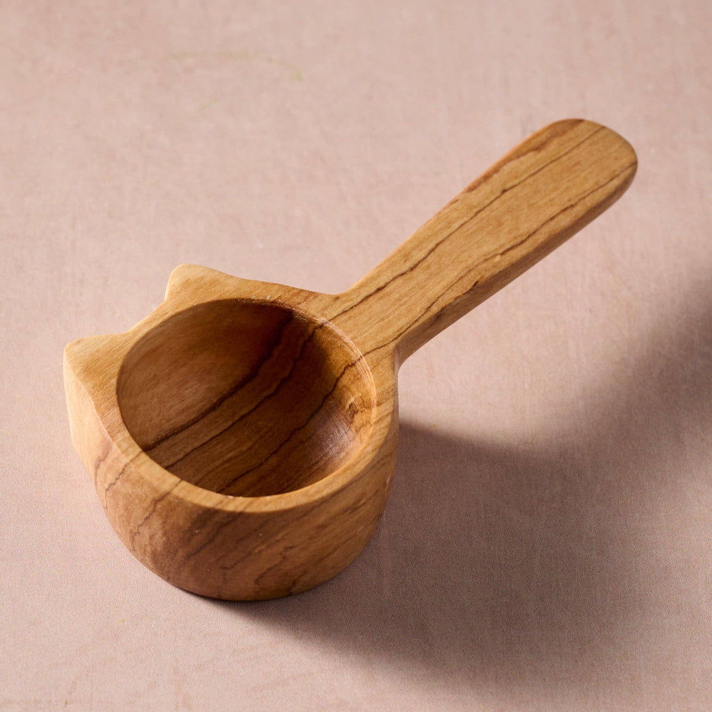 Kijiko Cat Olive Wood Scoop